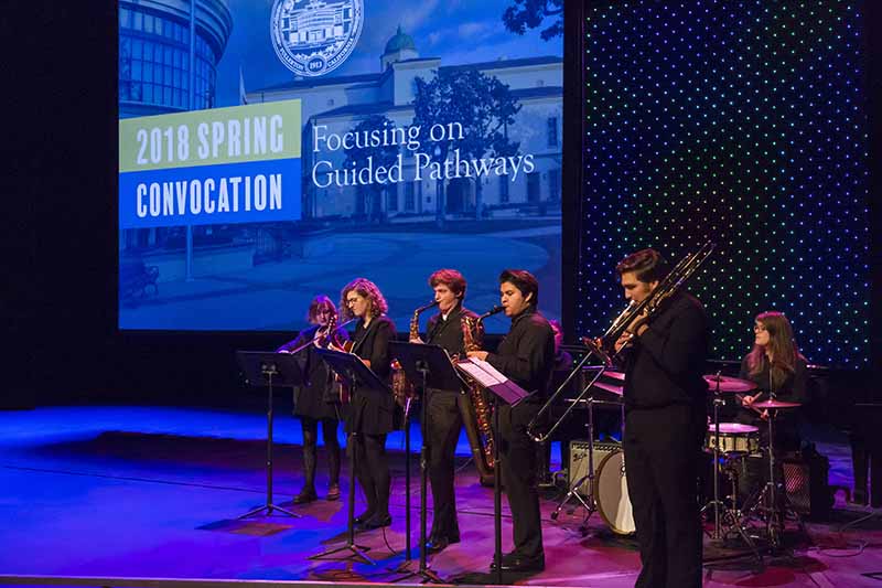 FCC 146 Fullerton College News Center